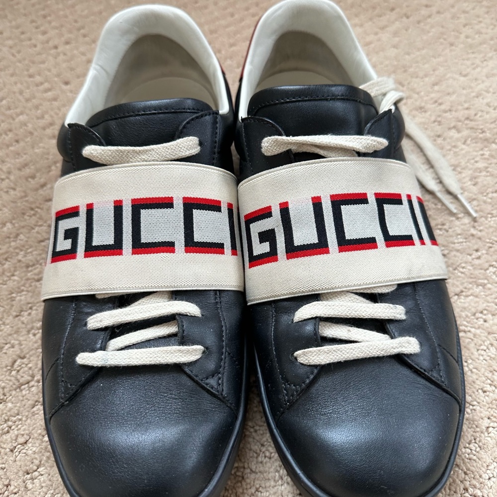 Gucci shoes worn once! Mens 9.5